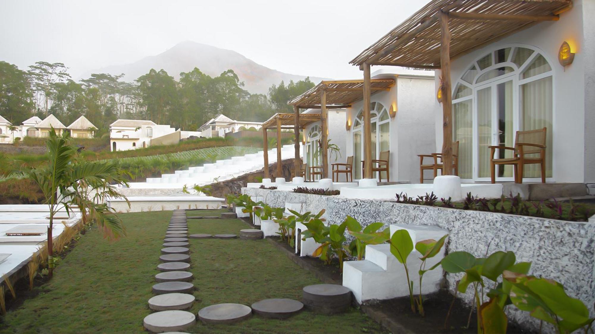Cinze Villas And Hot Spring Kubupenlokan Bagian luar foto