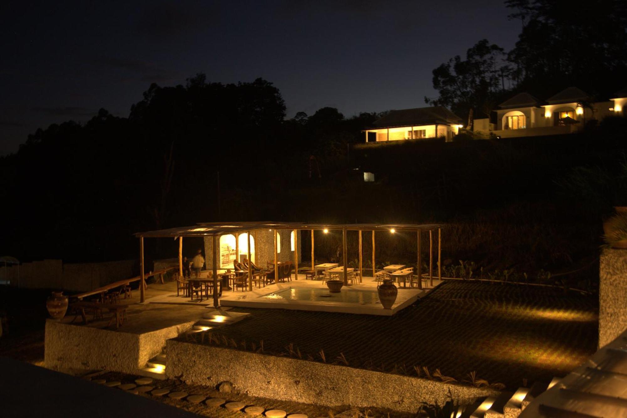 Cinze Villas And Hot Spring Kubupenlokan Bagian luar foto
