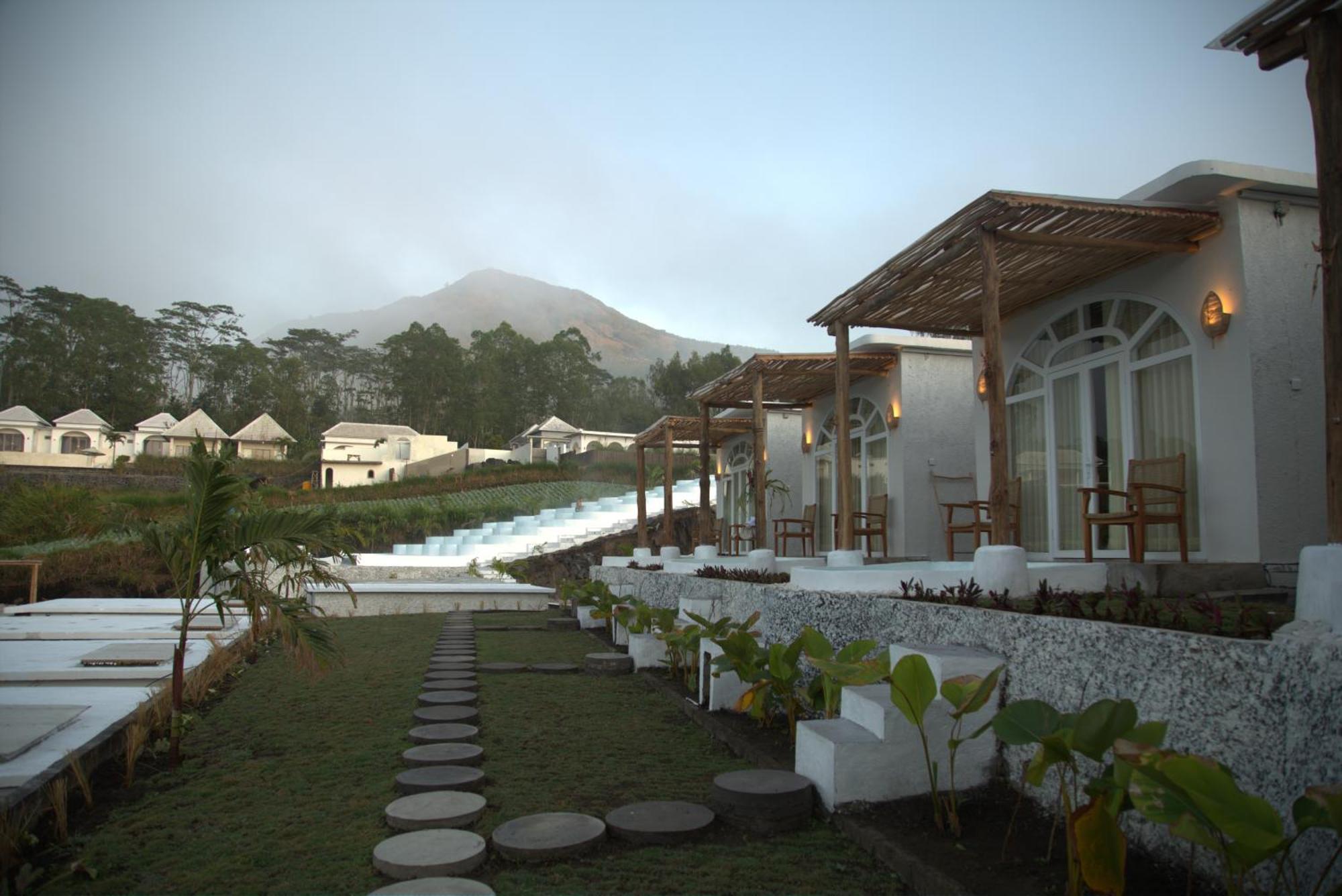 Cinze Villas And Hot Spring Kubupenlokan Bagian luar foto