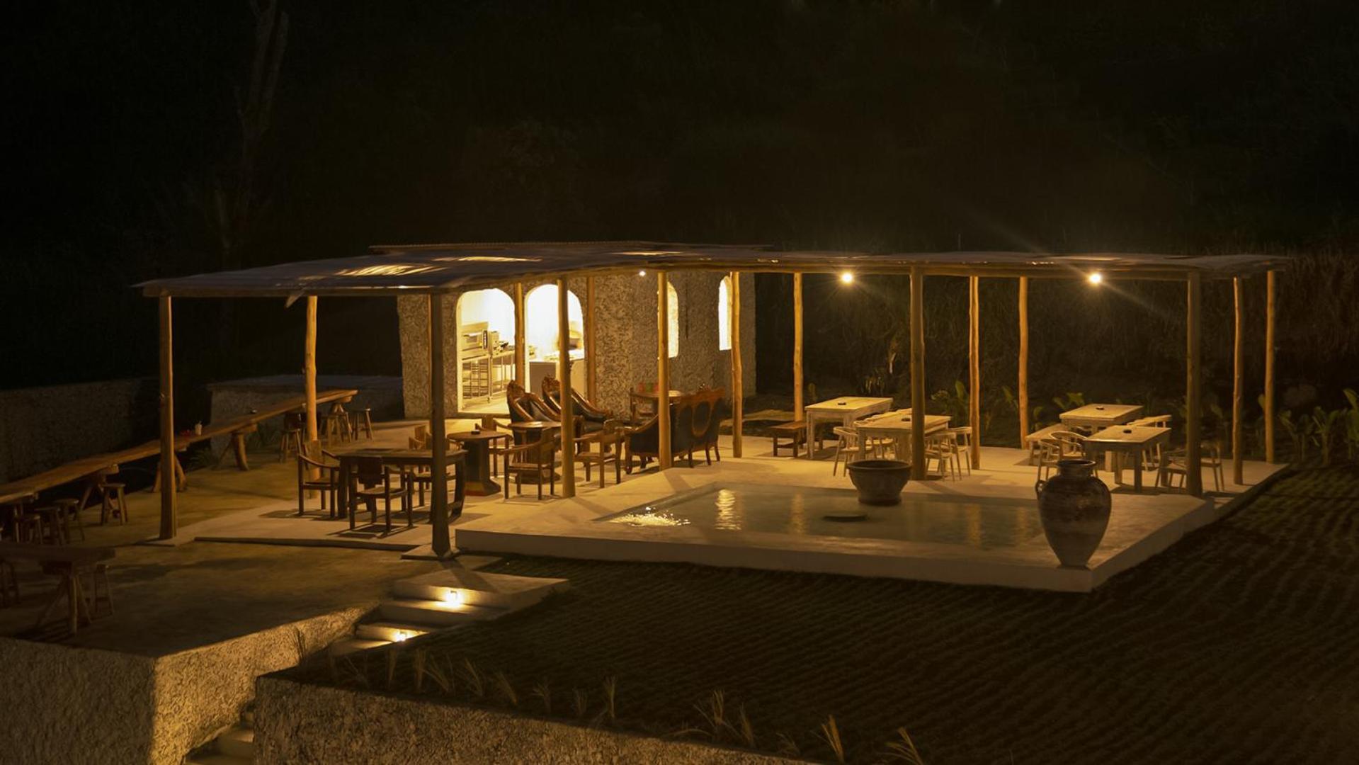 Cinze Villas And Hot Spring Kubupenlokan Bagian luar foto